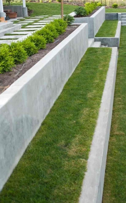 Retaining-Wall-Installation-Services-Southfield-MI